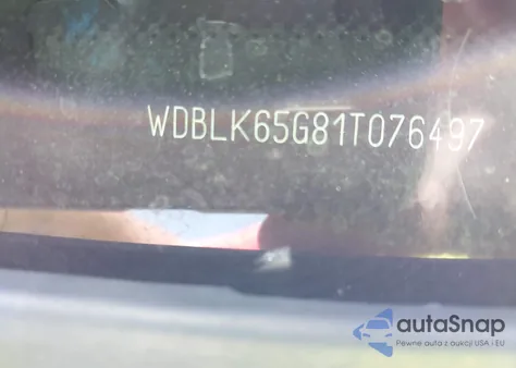 2001 Mercedes-Benz Clk 320 from USA, damaged, VIN WDBLK65G81T076497